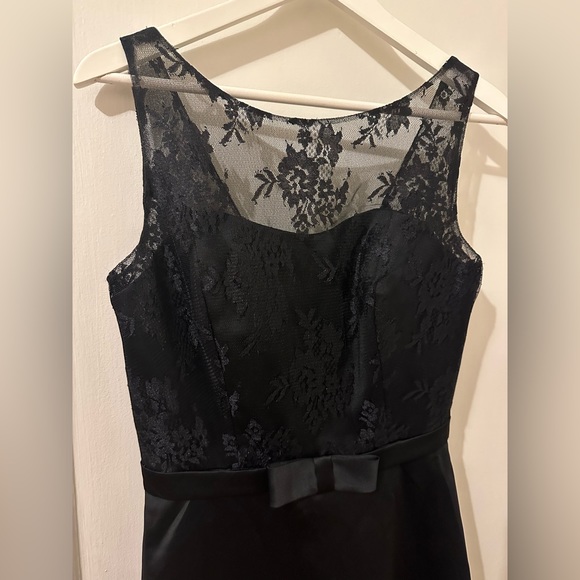 Chic & Romantic Lace Black Dress 🖤 - Picture 3 of 6